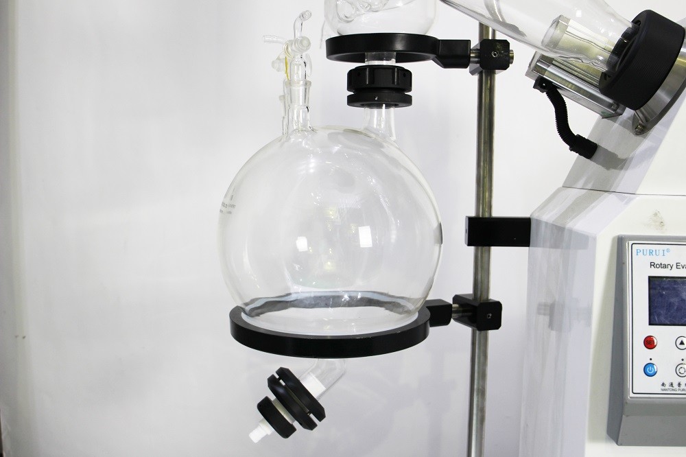 Chemical Rotary Vacuum Evaporator Electric For Essential Oil Extracting
